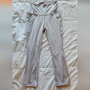 ⭐ 2 for $15 ⭐ RBX Light Gray Leggings size Small
